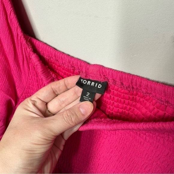 Torrid Mini Crinkle Gauze Blouson Sleeve Dress In Cabaret Pink - Picture 3 of 5